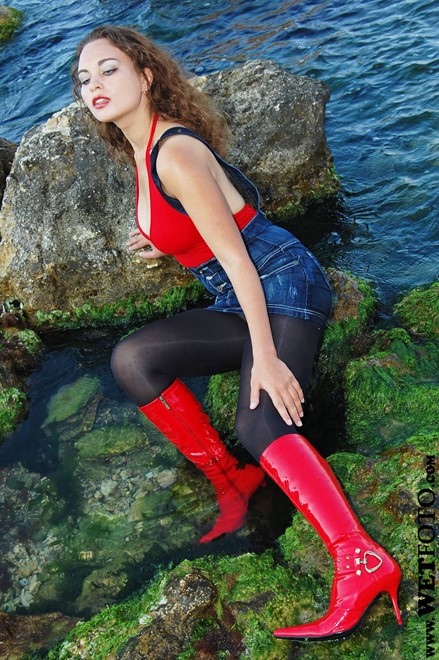 wet girl get wet wet hair fully clothed stockings patent leather boots t-shirt denim skirt sea