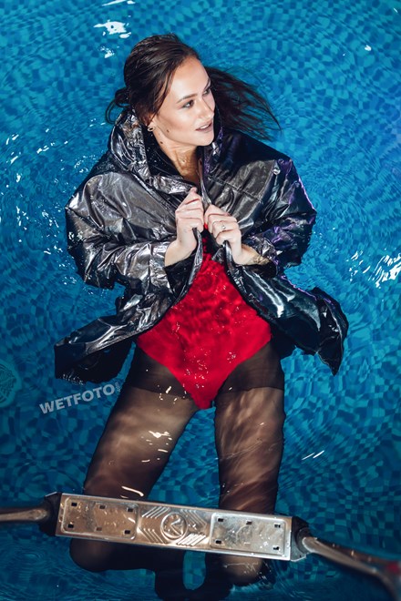 wetfoto girl swimming pool wet cloak red bodysuit pantyhose