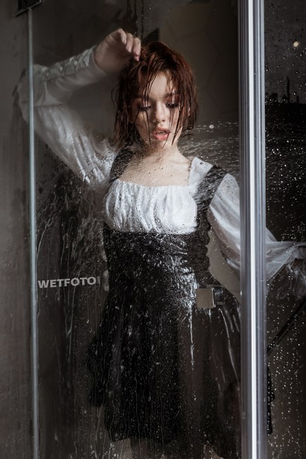 wet dress nylons wetfoto